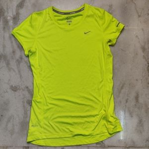 Nike women DRI-FIT Running